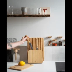 PEBBLY Rangement Couteaux|Planches À Découper|Coffret Affûté avec Support Magnétique, Planches et Couteaux