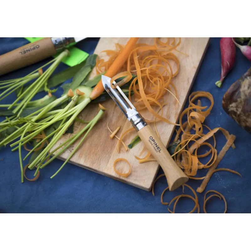 OPINEL Eplucheurs, Dénoyauteur|Eplucheur N°6 Hêtre Cuisine Nomade