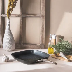 CRISTEL Grills|Poêles|Grill Carré Castel'Pro 28 cm Poignée Fixe Ultralu