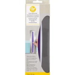WILTON Ustensiles Décor Gâteau|Ustensiles Pâtisserie|Lisseur de Glaçage 22.8x7.6 cm