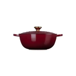 LE CREUSET Marmites|Marmite en Fonte 26 cm Garnet Bouton Doré Signature