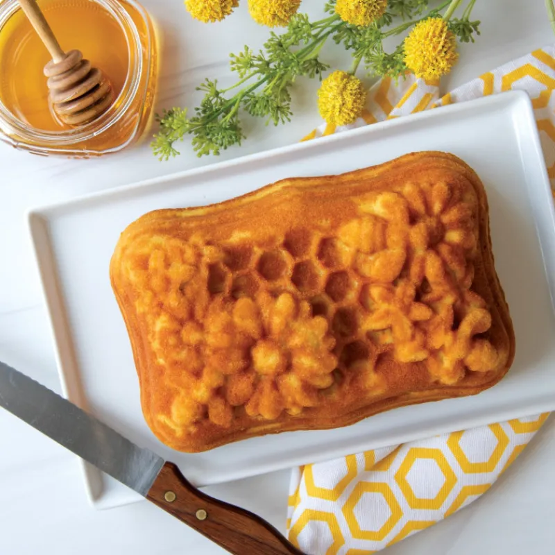 NORDIC WARE Moule Anti-adhésif|Moules À Gâteaux|Moule à Cake Fleurs et Abeilles Toffee
