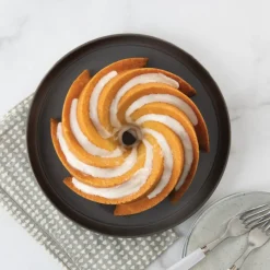 NORDIC WARE Moule Anti-adhésif|Moules À Gâteaux|Moule à Gâteau Bundt Héritage 1,5 L Gold