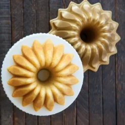 NORDIC WARE Moule Anti-adhésif|Moules À Gâteaux|Moule à Gâteau Bundt Lotus Gold