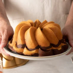 NORDIC WARE Moule Anti-adhésif|Moules À Gâteaux|Moule à Gâteau Bundt Pirouette Gold