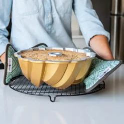 NORDIC WARE Moule Anti-adhésif|Moules À Gâteaux|Moule à Gâteau Bundt Torsadé Gold