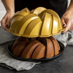 NORDIC WARE Moule Anti-adhésif|Moules À Gâteaux|Moule à Gâteau Bundt Torsadé Gold