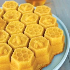 NORDIC WARE Moule Anti-adhésif|Moules À Gâteaux|Moule à Gâteau Nid d'Abeilles Toffee