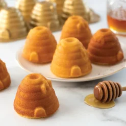 NORDIC WARE Moule Anti-adhésif|Moules À Gâteaux|Moule à Gâteaux Ruches (x6) Toffee