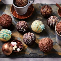 WILTON Moules À Chocolat|Moule à Sphères en Chocolat 3D pour Boissons Chaudes