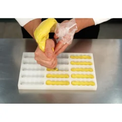 PAVONI Moules À Chocolat|Moule Silicone|Moule Silicone Barre Ondulée Snack 9 x 3 cm x H 1,9 cm (x15)