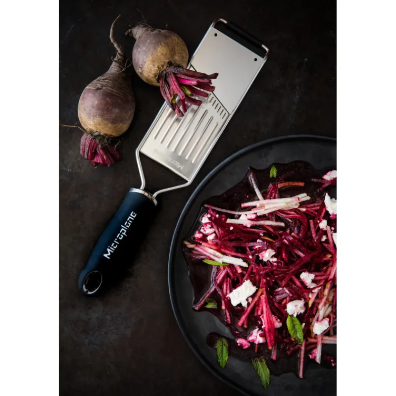 MICROPLANE Mandoline De Cuisine|Râpe À Légumes|Râpe à Julienne Gourmet Noir