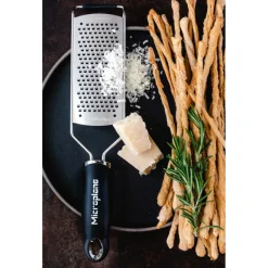 MICROPLANE Râpes À Fromage|Râpe À Légumes|Râpe Gros Grains Gourmet Noir