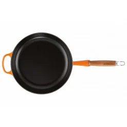 LE CREUSET Sauteuses|Sauteuse en Fonte 28 cm Volcanique avec Manche en Bois Signature